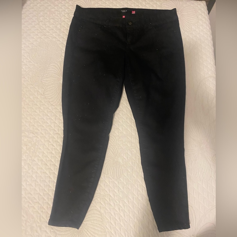 Torrid Plus Size Black Sparkle Skinny Jeans Size 16